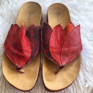 Think sandals red euro 37